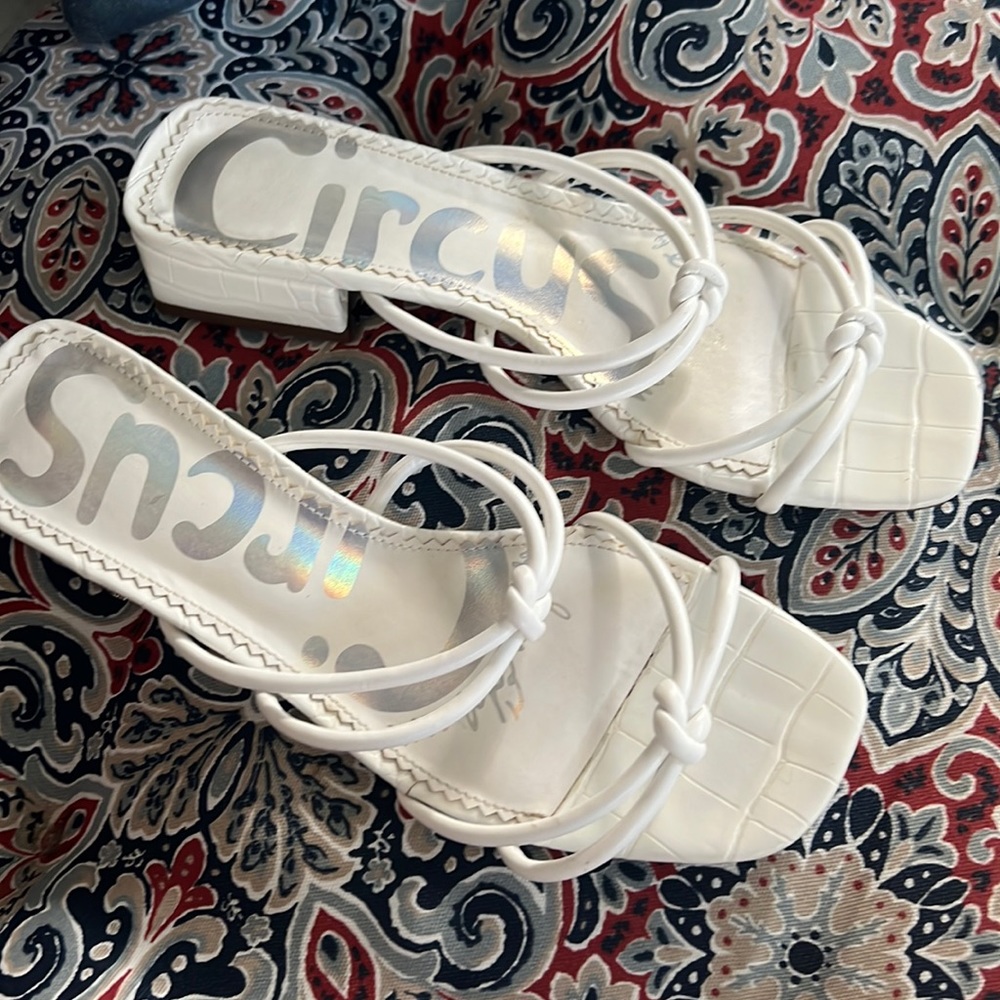 Circus by Sam Edelman white  sandals